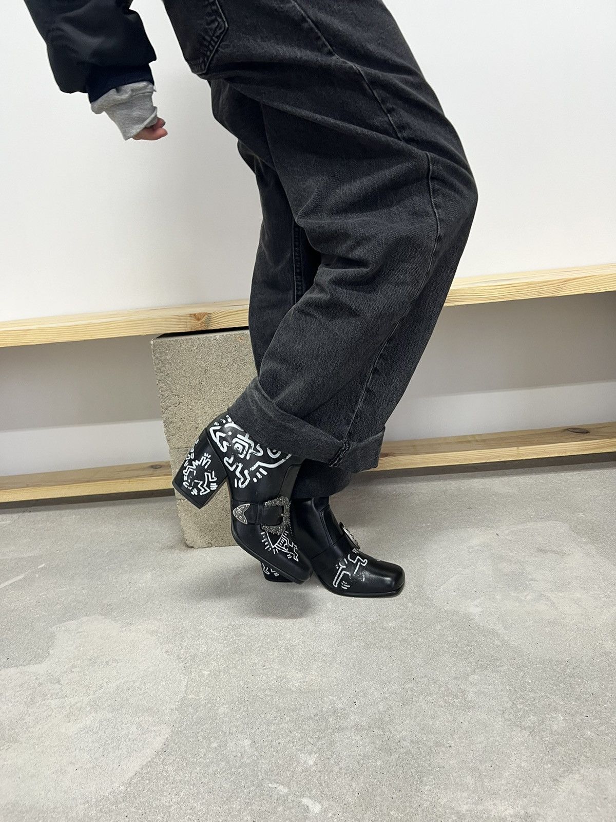 Coach × Keith Haring Coach X Keith Haring Western Moto Booties Size US 9.5 / IT 39.5 - 12 Thumbnail