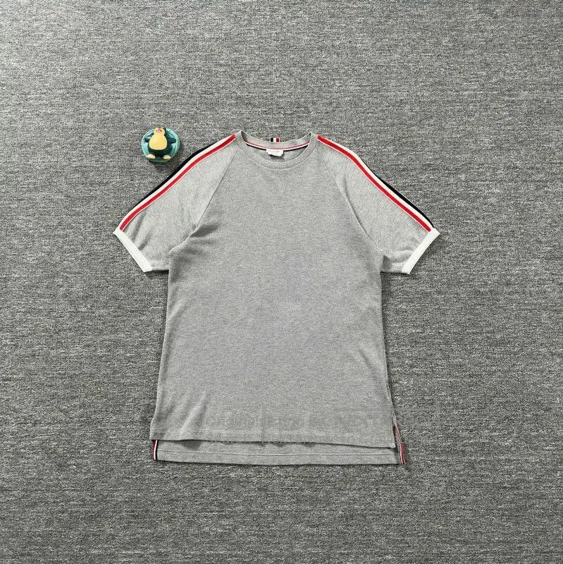 Thom Browne Thom Browne Gray Cotton Men's T-Shirt . Size US XL / EU 56 / 4 - 1 Thumbnail