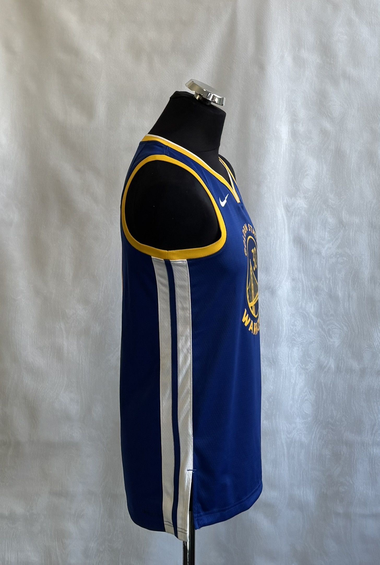 Nike Golden State Warriors 2022/2023 Curry #30 Nike Icon Edition Size US S / EU 44-46 / 1 - 4 Thumbnail