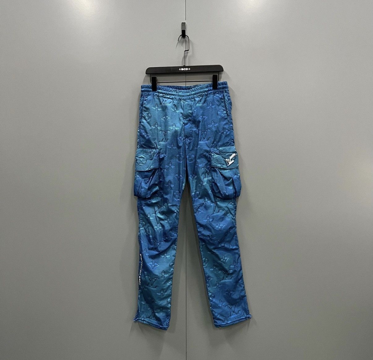 Louis Vuitton Louis Vuitton Blue All-over Monogram Sweatpants J41 Size 28" / US 6 / IT 42 - 1 Thumbnail