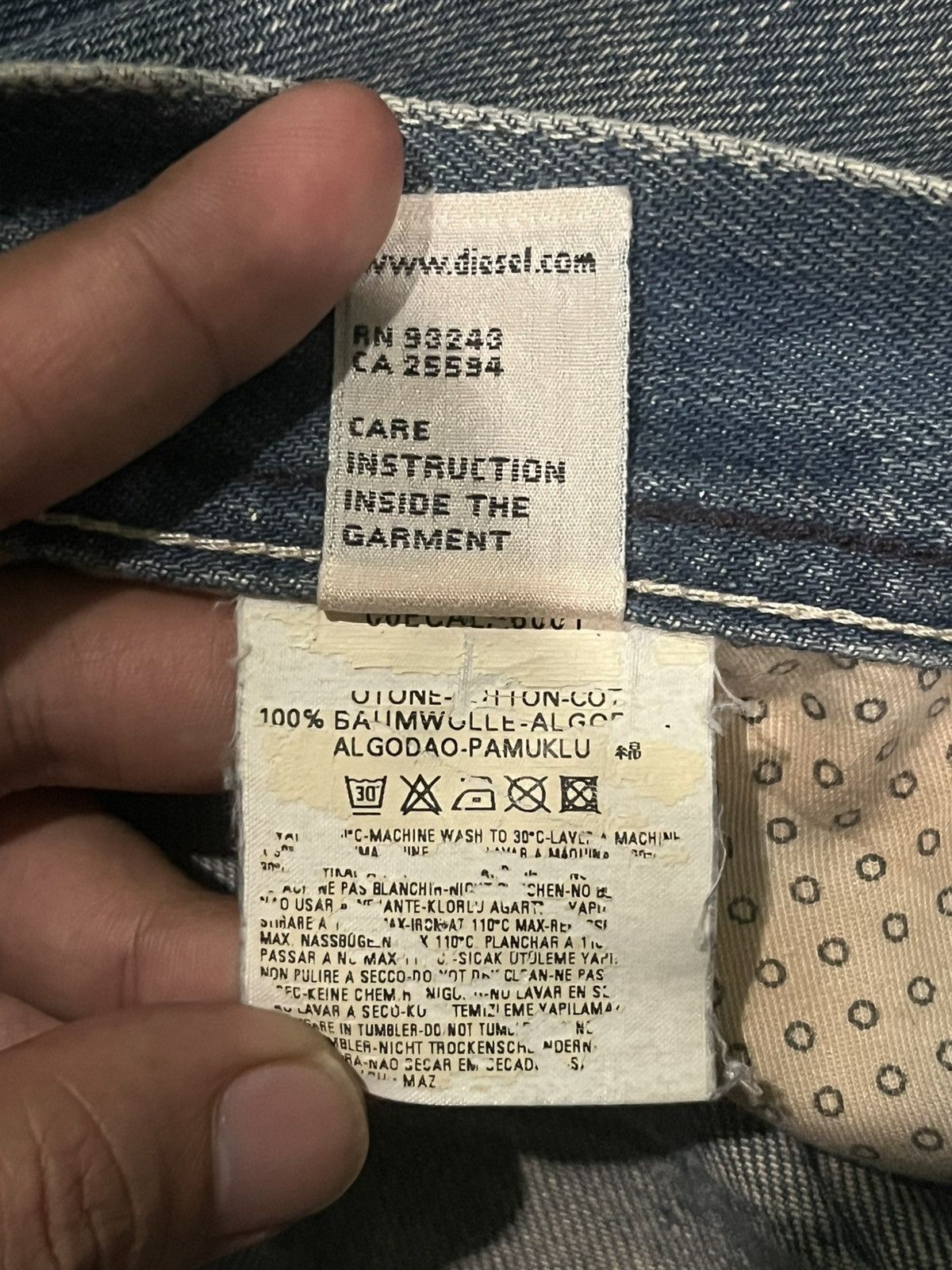 Diesel Vintage Diesel Blue Faded Washed Frayed Leg Flare Jeans Size 30" / US 8 / IT 44 - 12 Thumbnail