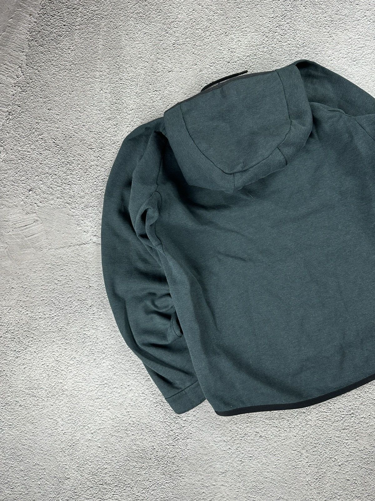 Nike Vintage Nike Tech Fleece Full Zip Hoodie Y2K Drill Style SK8 Size US M / EU 48-50 / 2 - 8 Thumbnail
