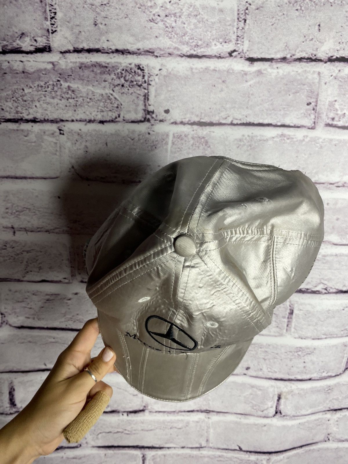 Mercedes-Benz Men's vintage Petronas Mercedes Benz F1 Henri Lloyd cap Size ONE SIZE - 10 Thumbnail