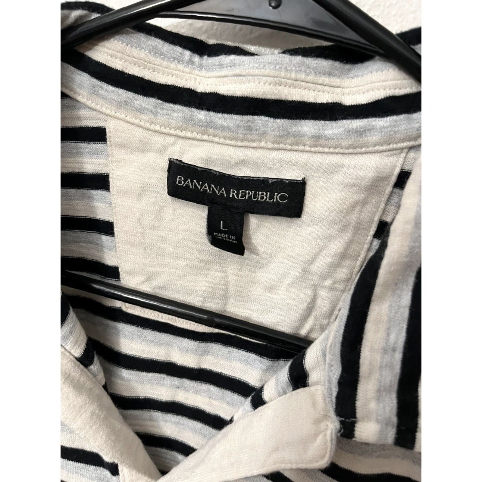 Banana Republic VINTAGE Banana Republic Polo Shirt Men L White Striped Short Sleeve Preppy Golf Size US L / EU 52-54 / 3 - 3 Thumbnail