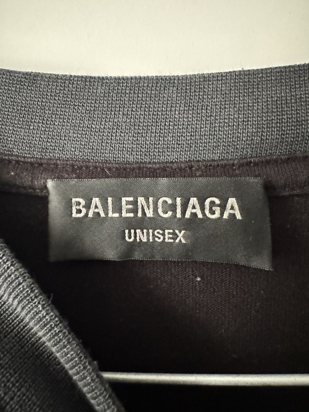 Balenciaga BLAENCIAGA upside-down t shirt—black— BNWT Size US M / EU 48-50 / 2 - 3 Thumbnail
