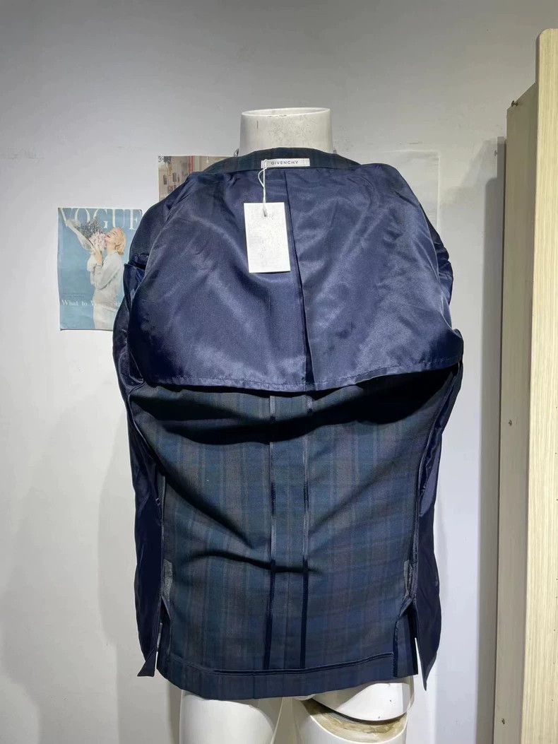 Givenchy Givenchy Vintage Givenchy Blue Plaid Suit Jacket -2507 Size US M / EU 48-50 / 2 - 6 Thumbnail