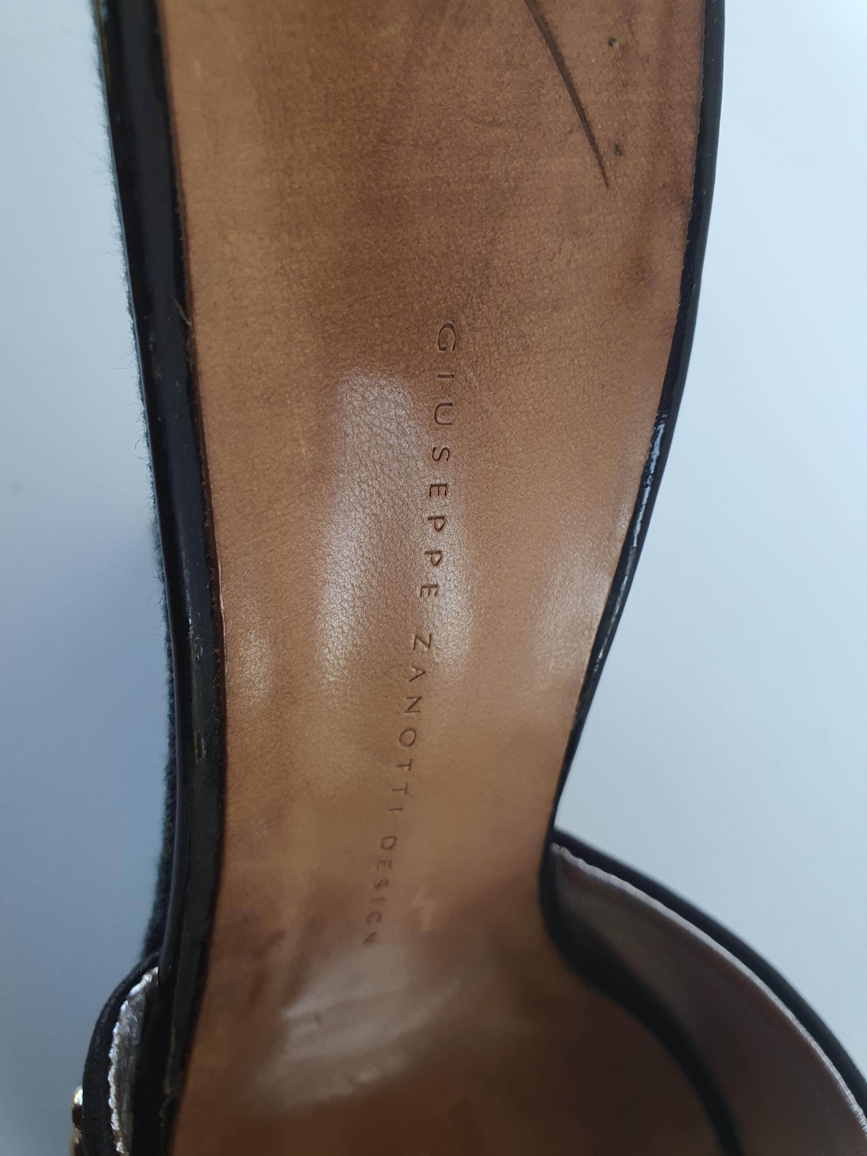 Giuseppe Zanotti Exclusive sandals by Giuseppe Zanotti Design Size US 10.5 / IT 40.5 - 7 Thumbnail