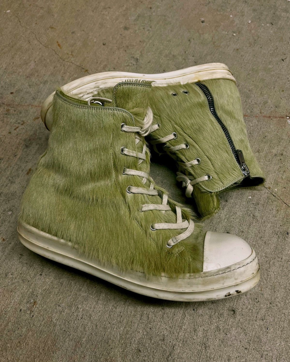 Rick Owens Rick Owen’s Mainline ‘Dirty Acid’ Pony Hair High Ramones Size US 9.5 / EU 42-43 - 2 Thumbnail