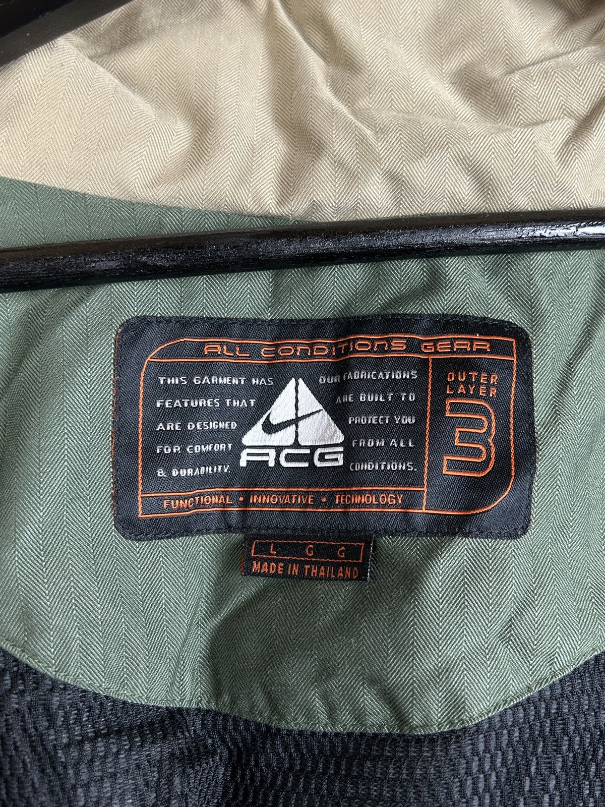 Nike ACG 90s Vintage Nike ACG Techwear Outdoor Rare Jacket Size US L / EU 52-54 / 3 - 14 Thumbnail