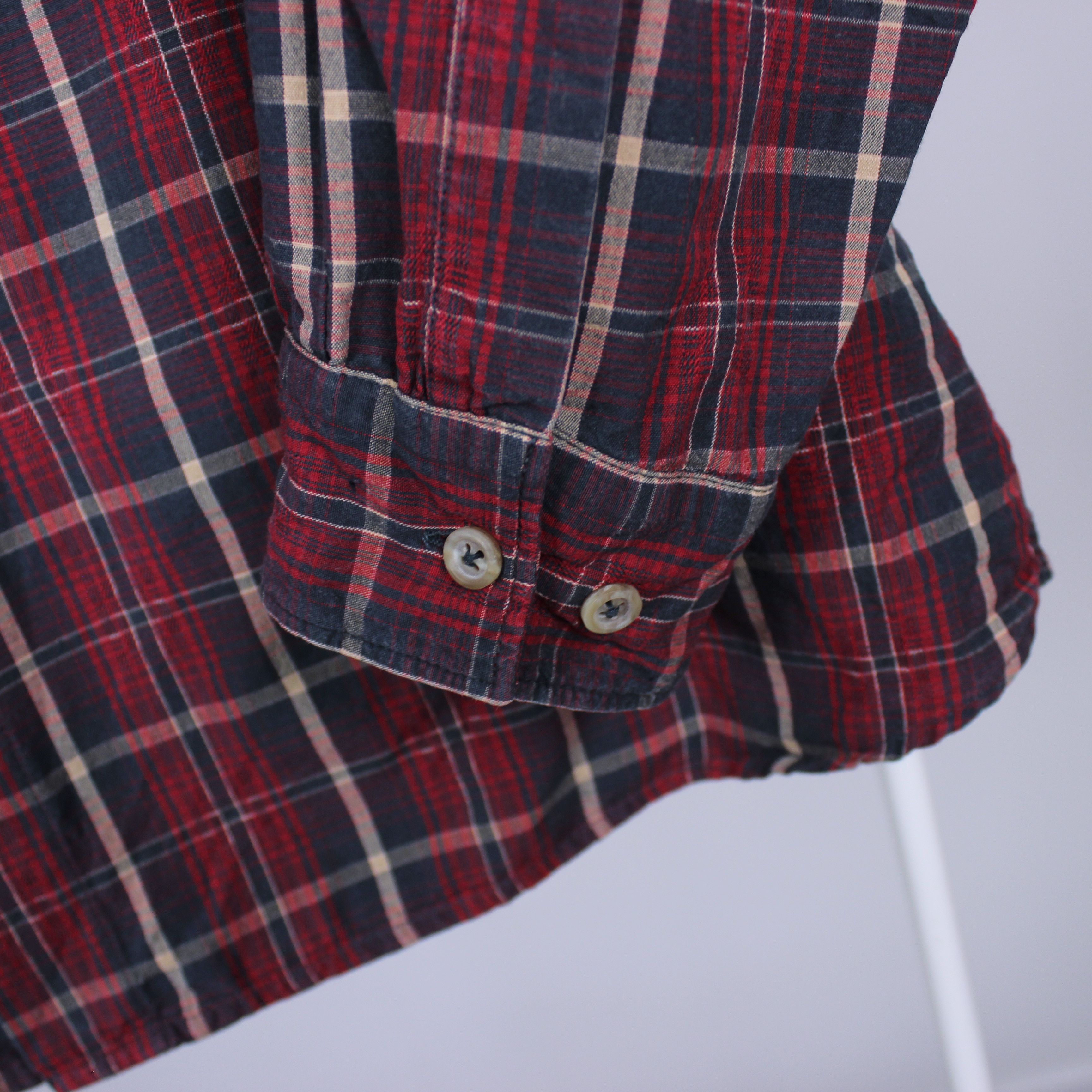 Marlboro Marlboro shirt men buttons ups L cotton red plaid Size US L / EU 52-54 / 3 - 6 Thumbnail