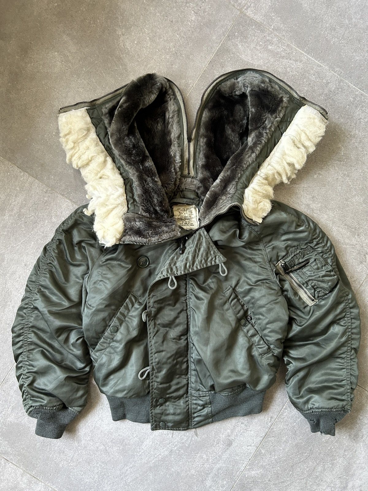 Alpha Industries 1979 N2B Alpha Industries Faux Fur Bomber Jacket Size US S / EU 44-46 / 1 - 1 Thumbnail