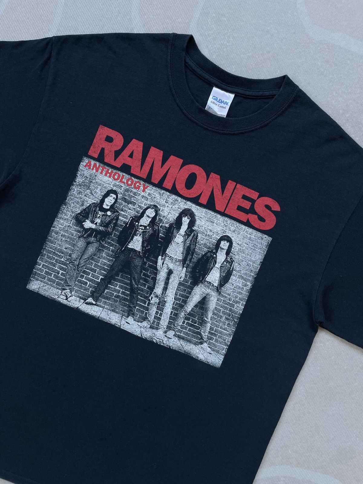 Band Tees Ramones Anthology Hey! Ho! Lets go! Size US L / EU 52-54 / 3 - 4 Thumbnail