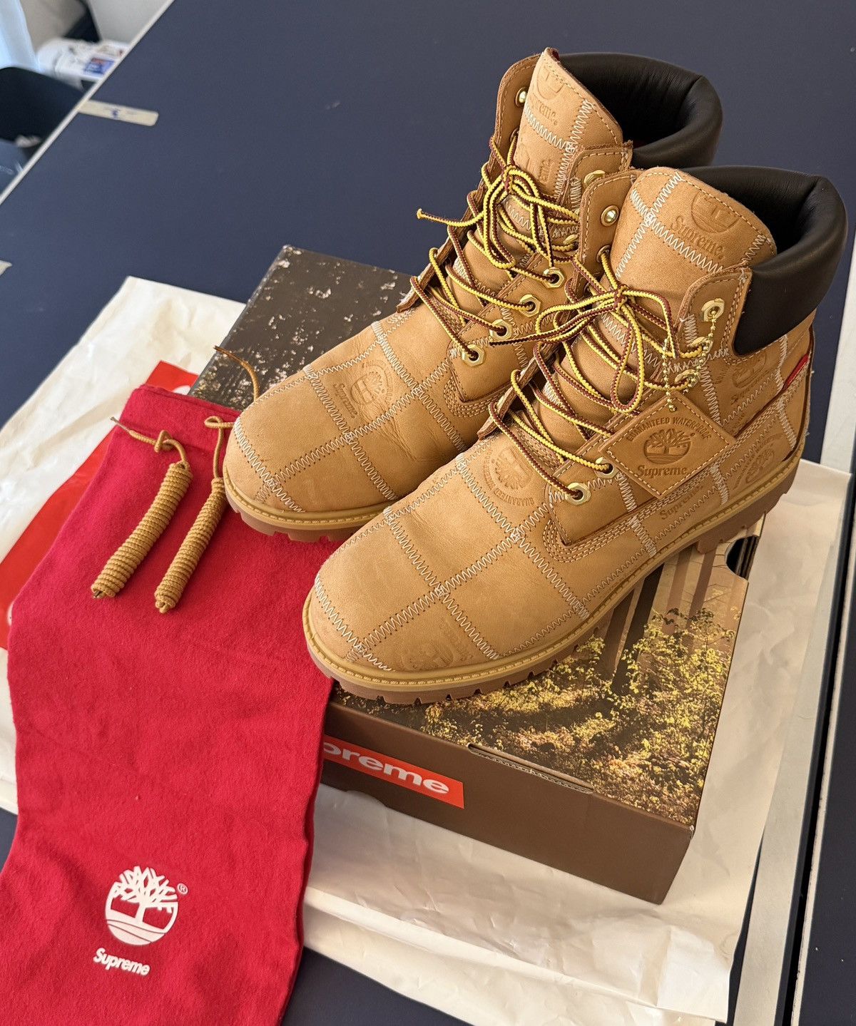 Supreme × Timberland SupremeXTimberland Premium Mid Lace Waterproof Wheat Nubuck Size US 8.5 / EU 41-42 - 1 Thumbnail