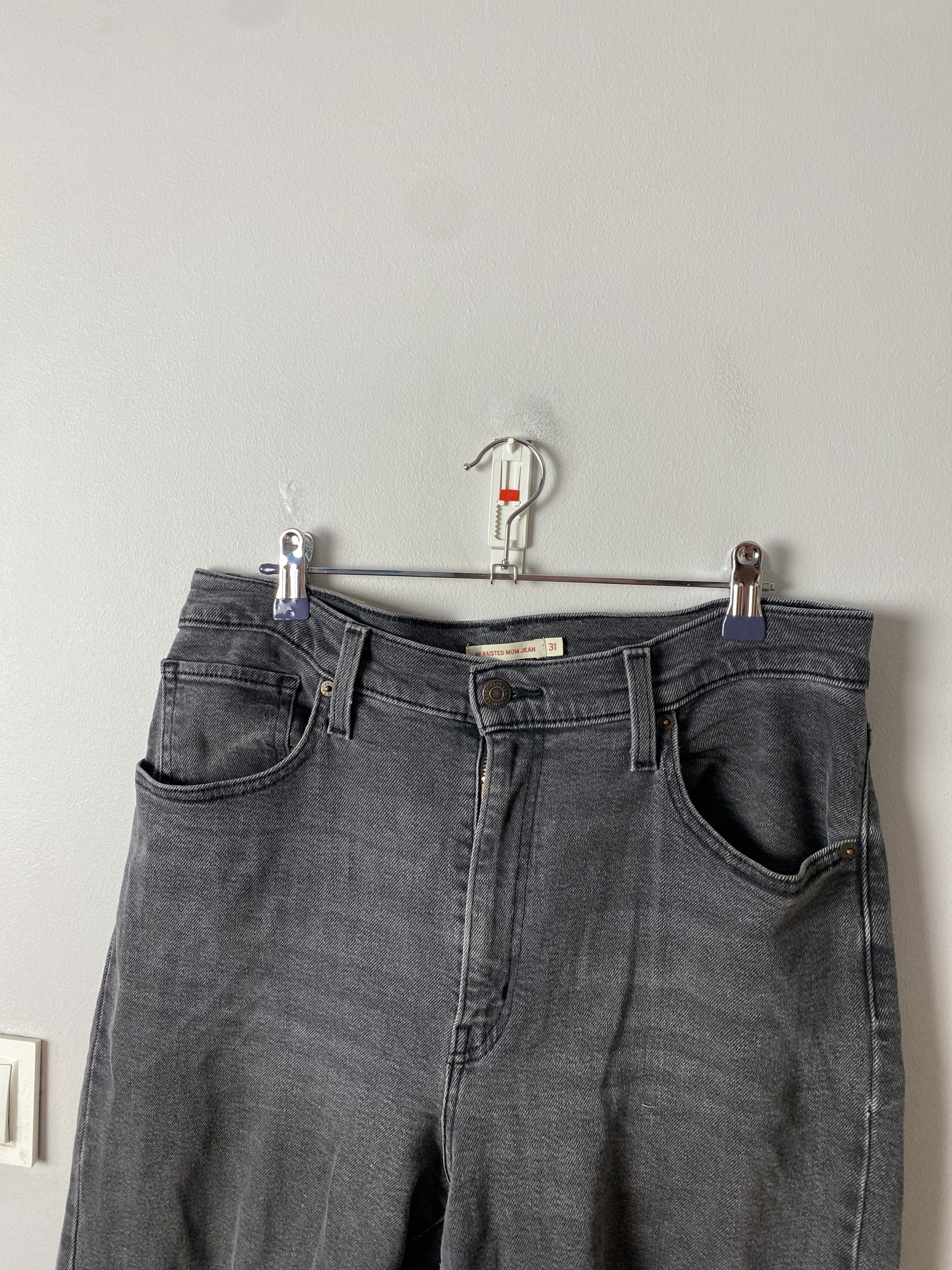Levi's Levi's High Waist Mom Jean jeans denim pants Size 31" - 2 Thumbnail