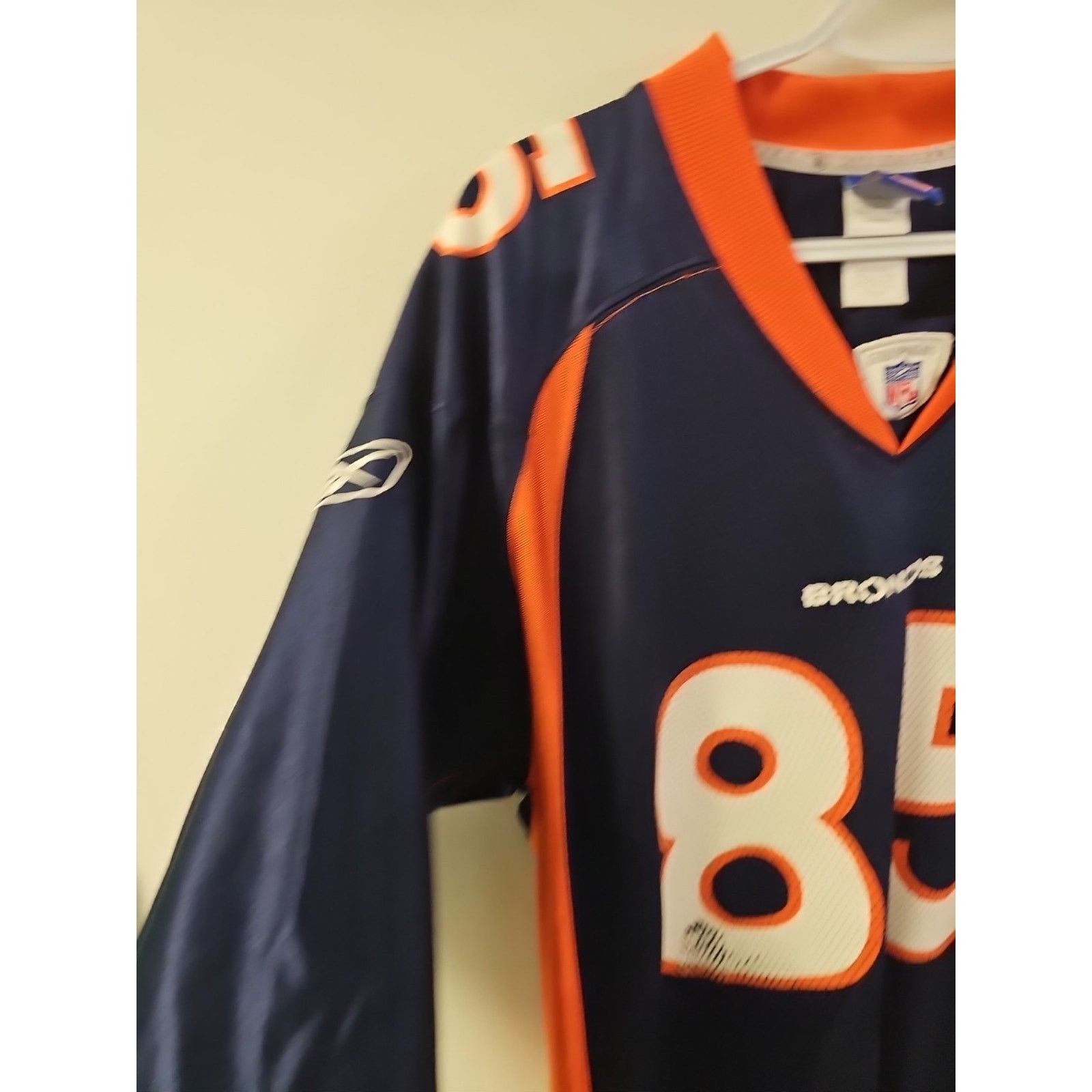 Reebok Reebok On Field Denver Broncos Ashley Lelie #85 Jersey Sz M Size US M / EU 48-50 / 2 - 5 Thumbnail
