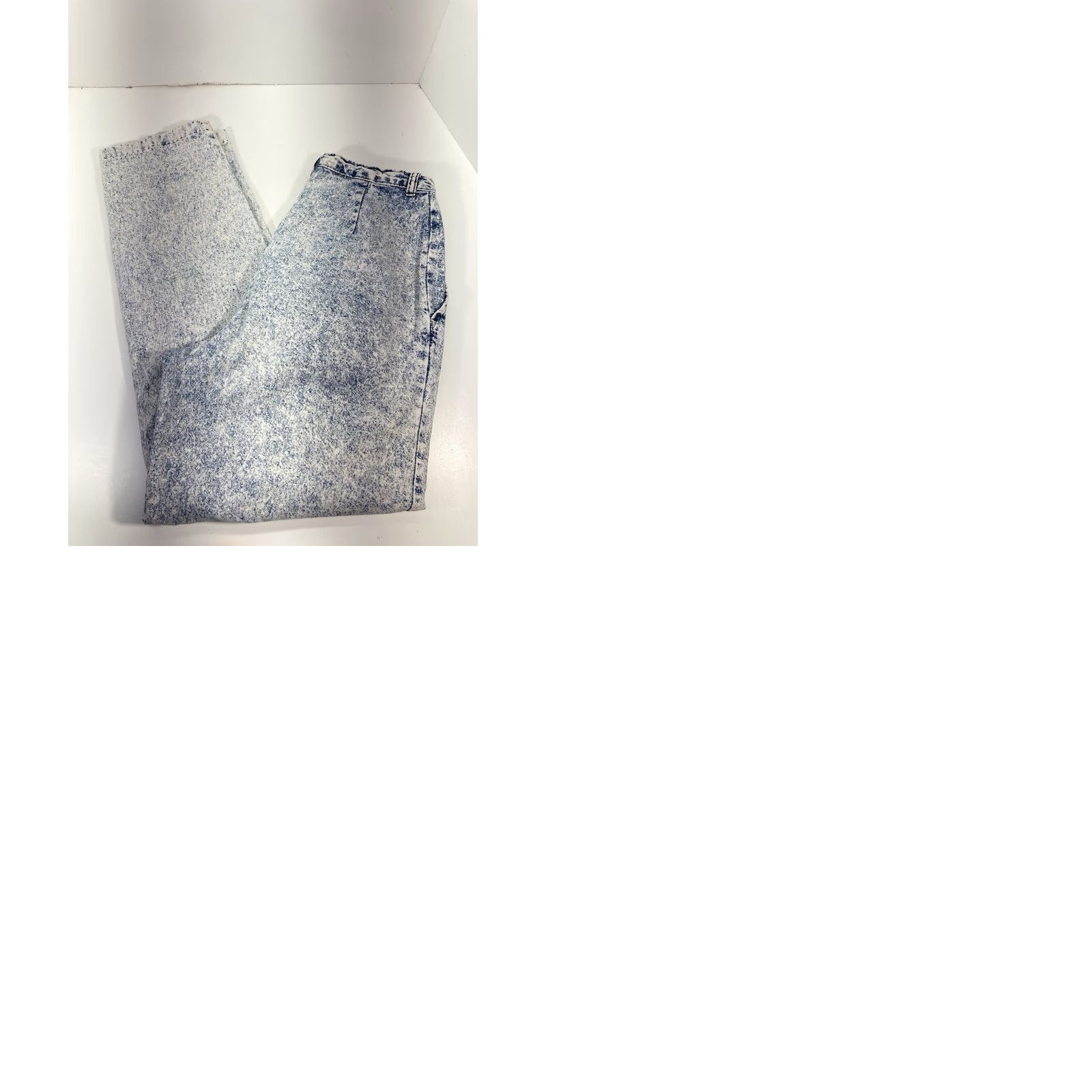 Levi's VINTAGE Levi's Sportswear Acid Wash Jeans Women Sz 12 30X30 Blue Pleated Bareback USA Mom Jeans Womens Size 34" / US 12 / IT 48 - 9 Thumbnail