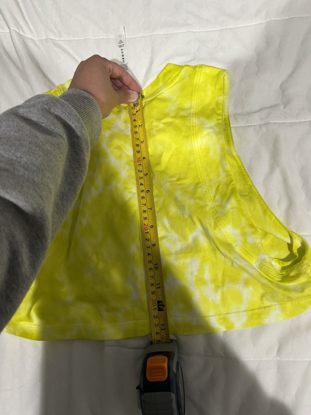Lululemon NWT Lululemon All Yours Cropped Tank Tie Dye Size XS / US 0-2 / IT 36-38 - 8 Thumbnail
