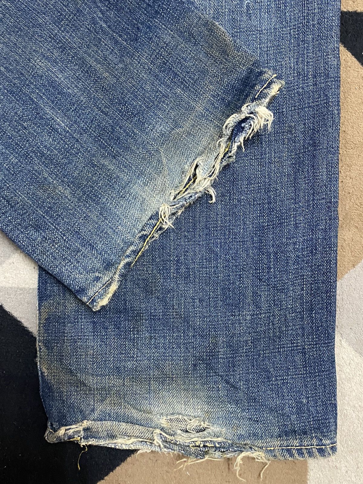Spellbound Japanese Brand SpellBound Mud Wash Distressed Loose Jeans Size US 31 - 13 Thumbnail