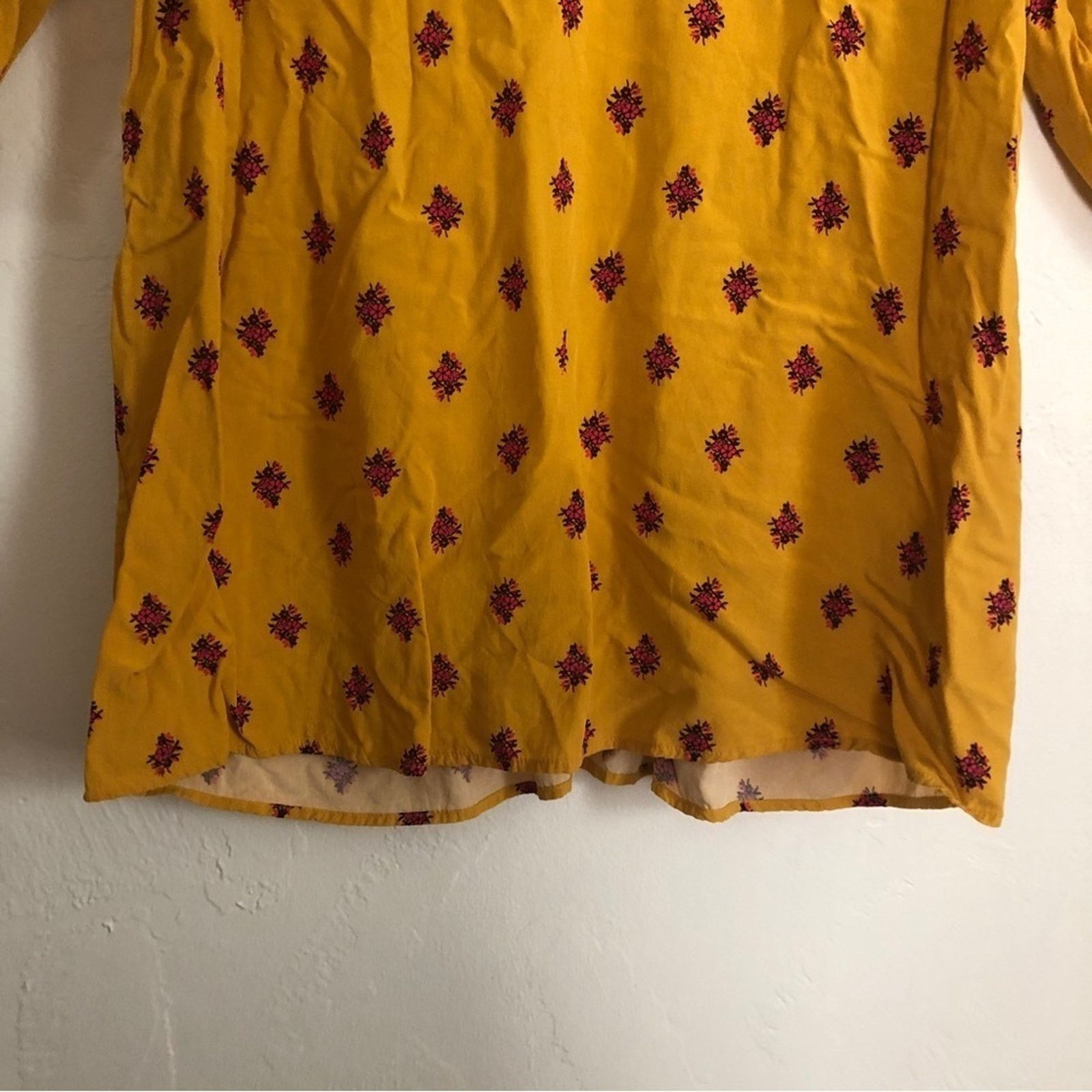 Old Navy Old Navy Mustard Yellow Red Floral Long Sleeve Flowy Dress Size XXL / US 16-18 / IT 52-54 - 3 Thumbnail
