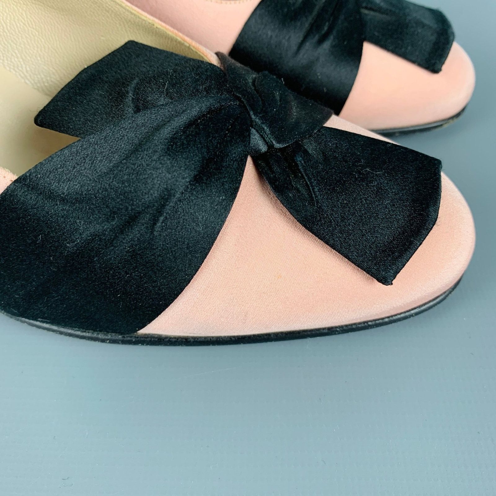 Christian Louboutin CHRISTIAN LOUBOUTIN Size 7.5 Pink Black Bow Pumps Size US 7.5 / IT 37.5 - 8 Thumbnail