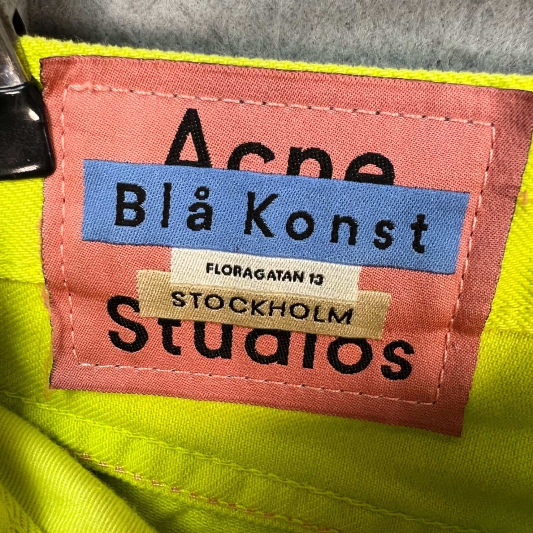 Acne Studios Acne Studios Jeans 1997 Reactive Dye Lime Green High-Waist Womens 24 Straight 5-Pocket Denim Cotton Vintage? No Size 42" / US 20 - 3 Thumbnail