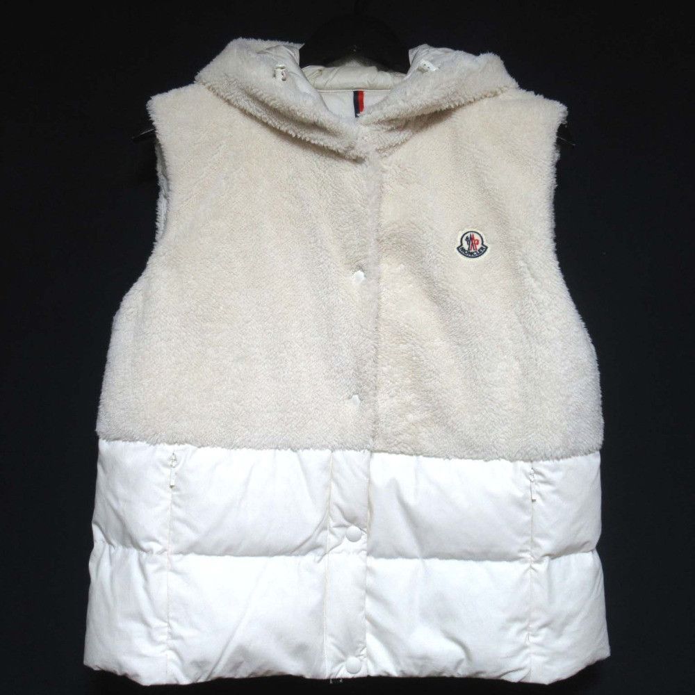 Moncler Moncler Moncler FLOY Boa Down Vest Fur Outerwear K10931A00024 DUTY FREE for USA Size ONE SIZE - 1 Thumbnail