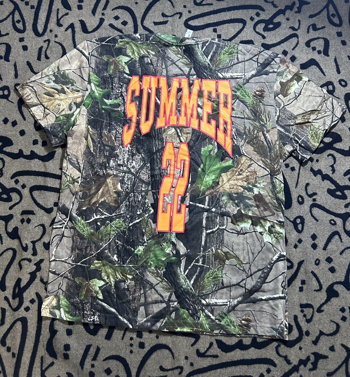 Drake “SYMPATHY” Drake Honestly Nevermind Promo Tshirt Size US XL / EU 56 / 4 - 2 Thumbnail