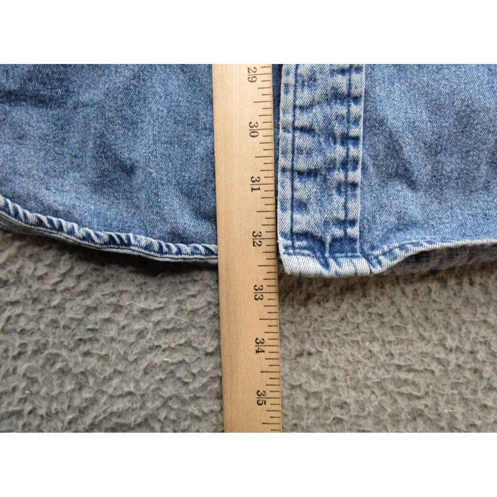 Tommy Hilfiger VTG Tommy Hilfiger Denim Button Front Shirt Mens XL Blue Cotton Button-Up Grunge Streetwear Logo Pocket Collared Casual Classic Shirt Size US XL / EU 56 / 4 - 7 Thumbnail