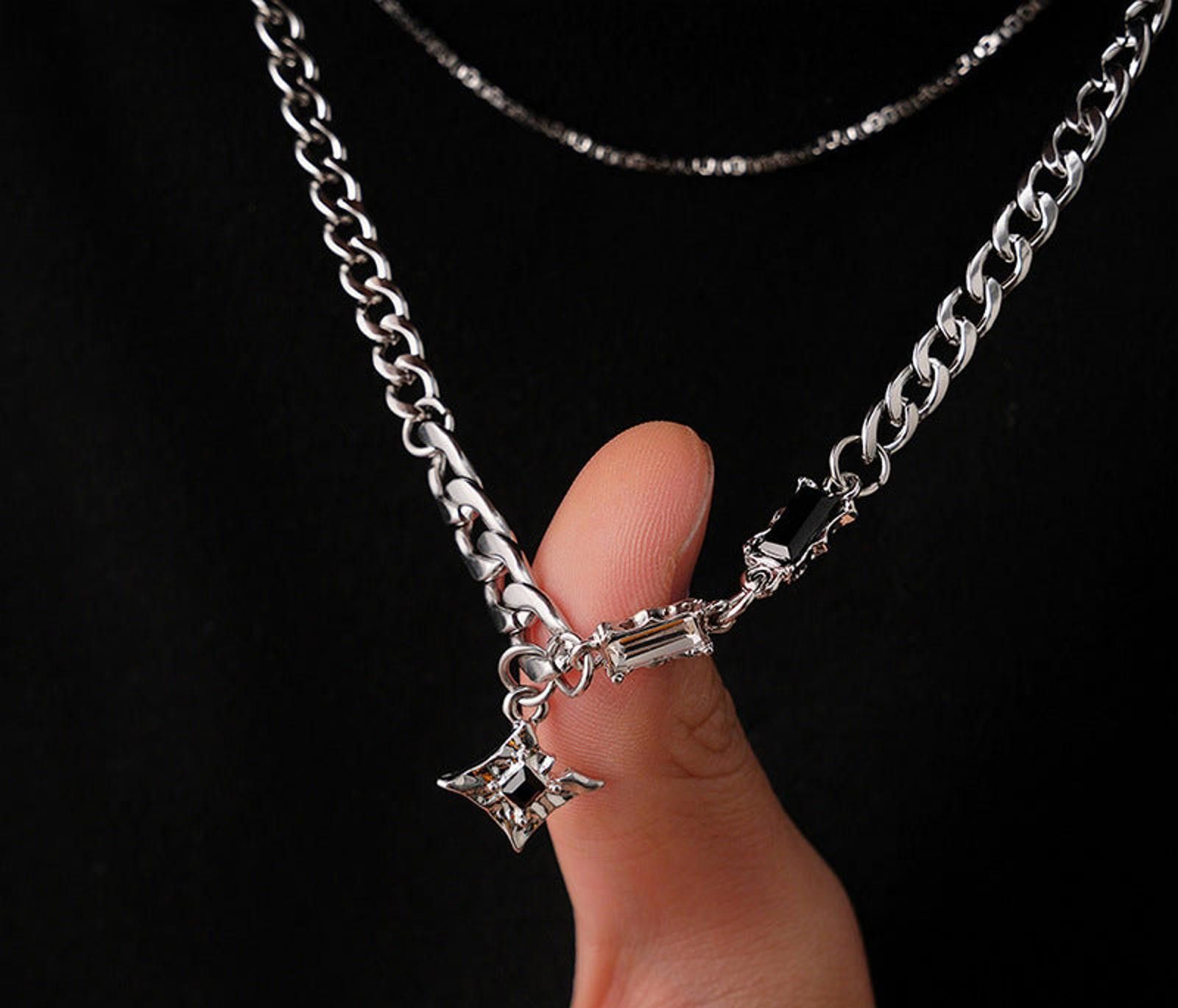 Jewelry Silver Layered Chain Necklace with Black Gem Pendant Size ONE SIZE - 3 Thumbnail