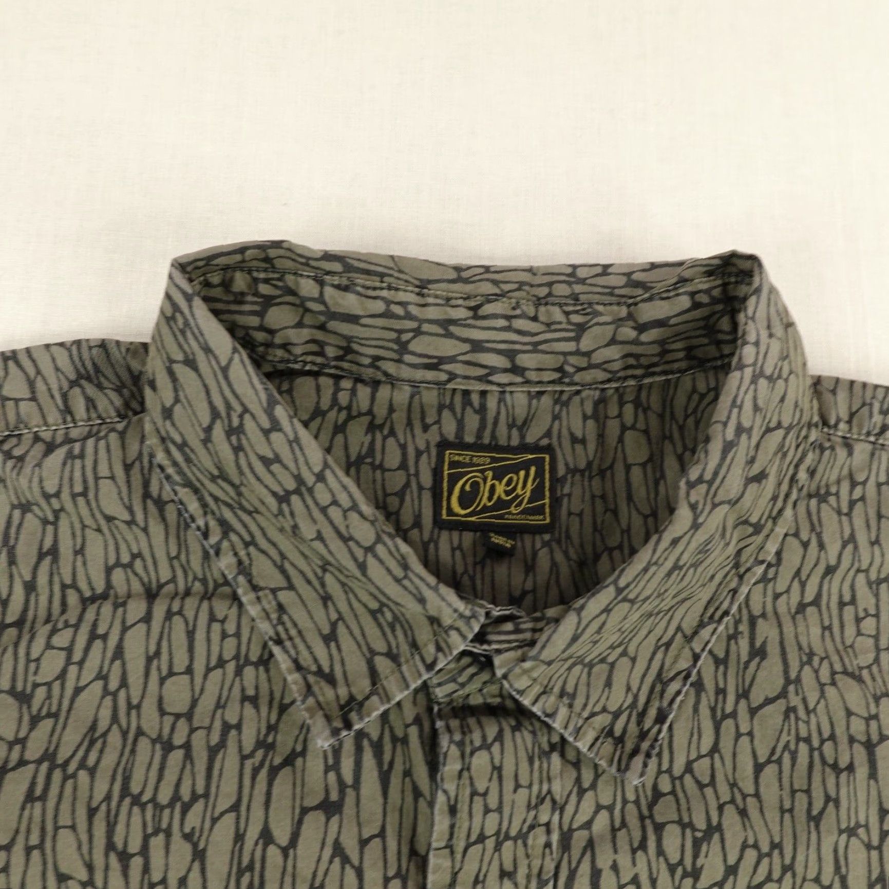 Obey OBEY Shirt Men's XL Green Camouflage Button-Up Utility Workwear Skater Skateboarding Size US XL / EU 56 / 4 - 2 Thumbnail