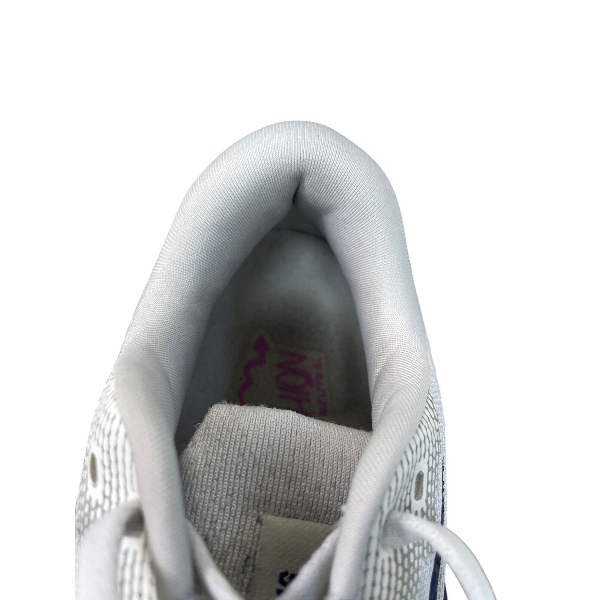 Brooks Brooks Ghost 16 Womens beige pink running Sneakers Size 9B S Size US 9 / IT 39 - 9 Thumbnail