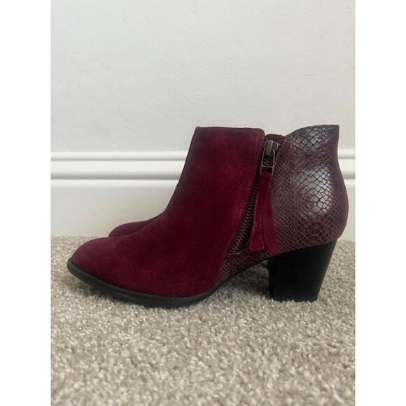 Vionic Vionic Burgundy Suede & Faux Snakeskin Ankle Boots With Side Size US 5 / IT 35 - 9 Thumbnail