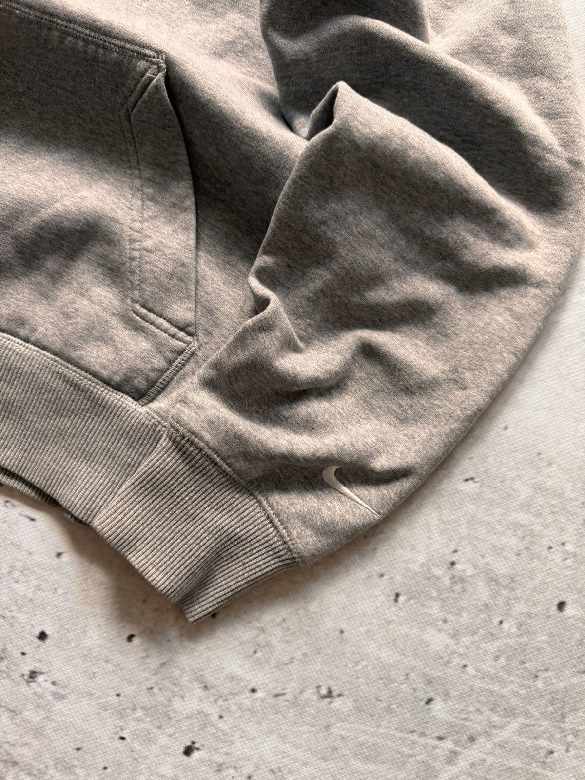 Nike × Vintage NIKE VINTAGE CENTER LOGO OVERSIZE BOXY ZIP HOODIE Size US S / EU 44-46 / 1 - 4 Thumbnail