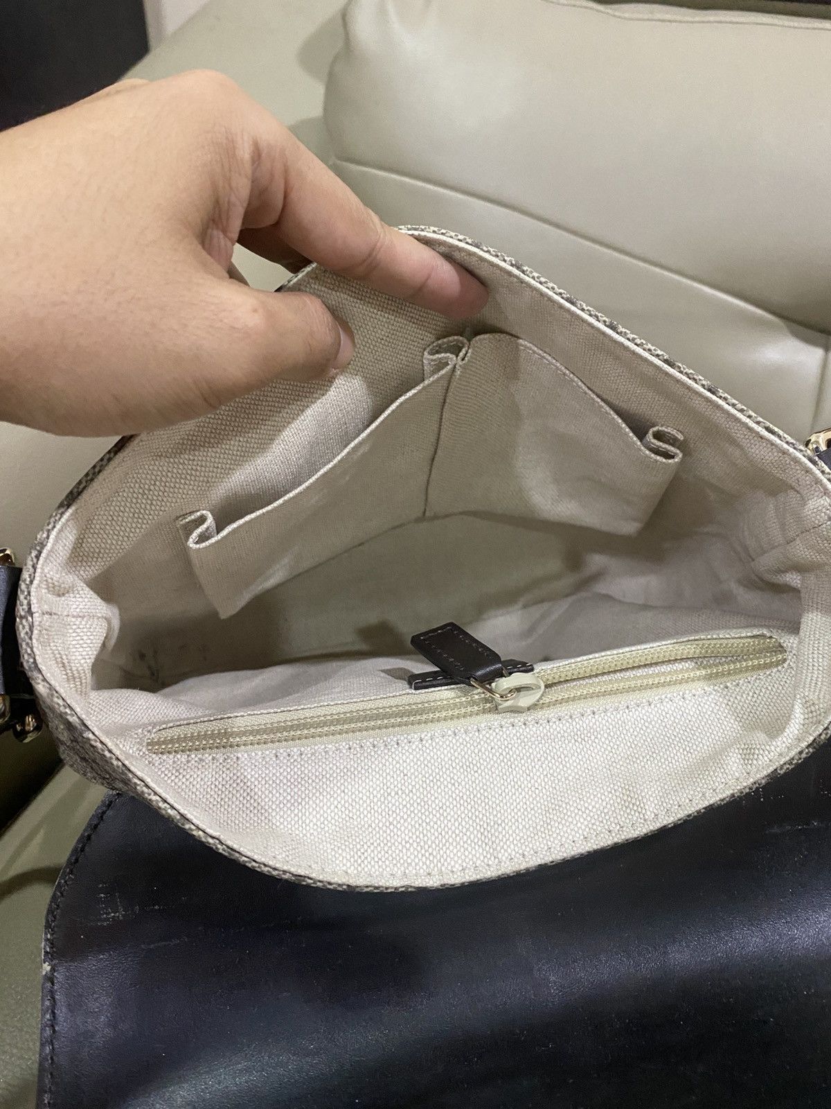 Gucci Authentic Gucci GG Supreme Flap Messenger Bag Size ONE SIZE - 21 Thumbnail