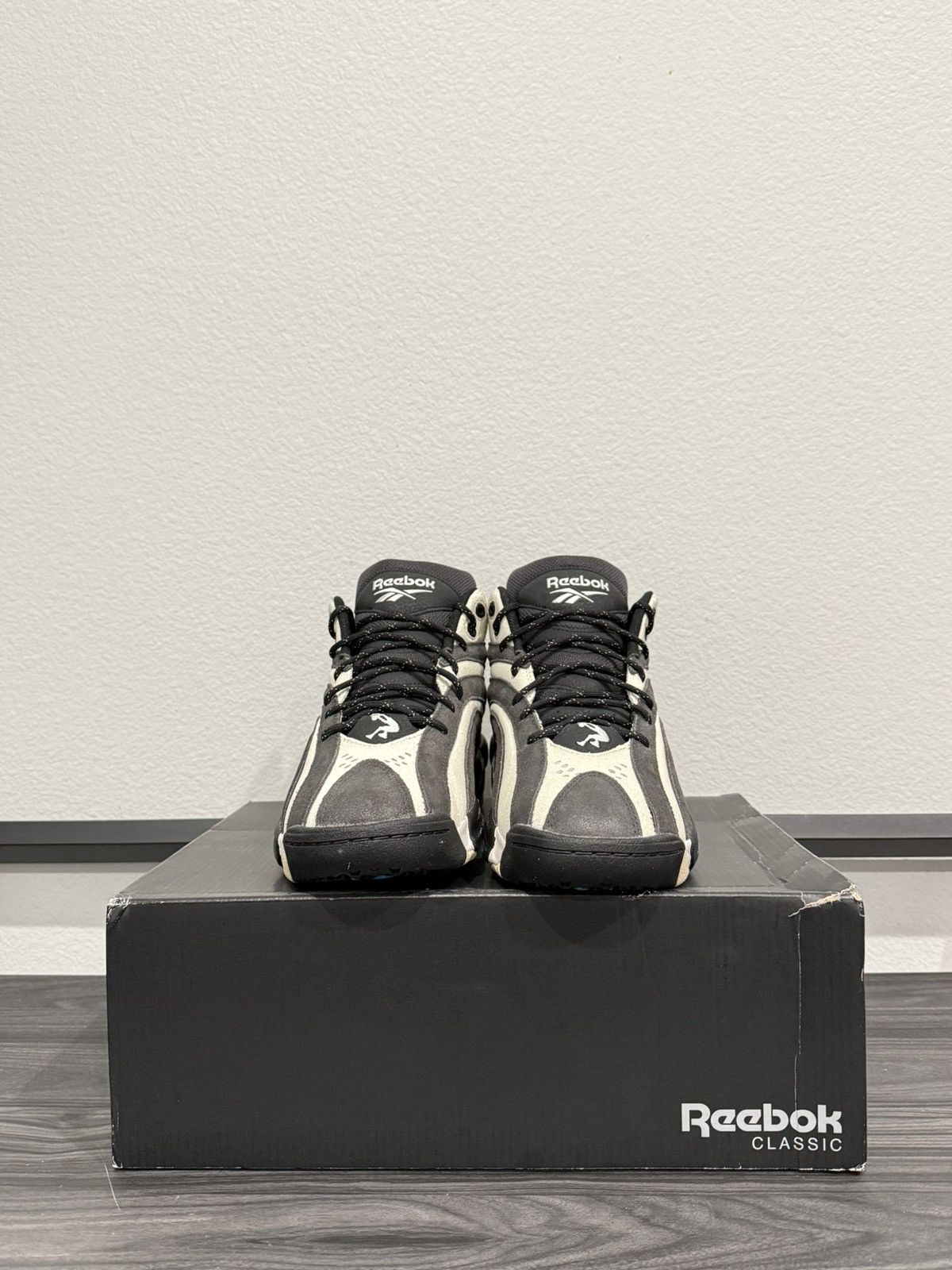 Reebok OG Reebok Shaqnosis Retro 2025 Size US 10 / EU 43 - 2 Thumbnail