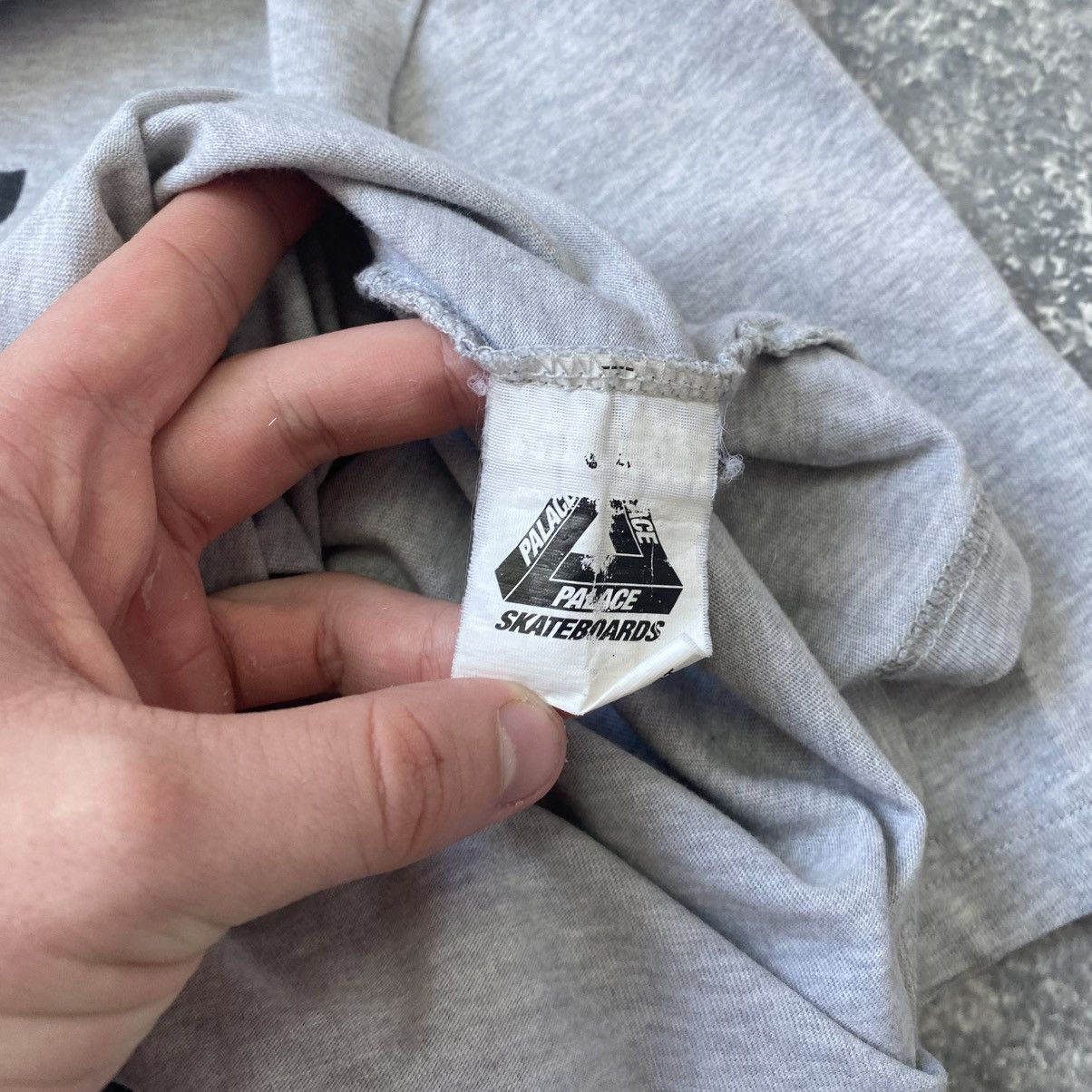 Palace Mens Palace Paladiso Big Graphic Logo y2k opium tee Size US L / EU 52-54 / 3 - 9 Thumbnail