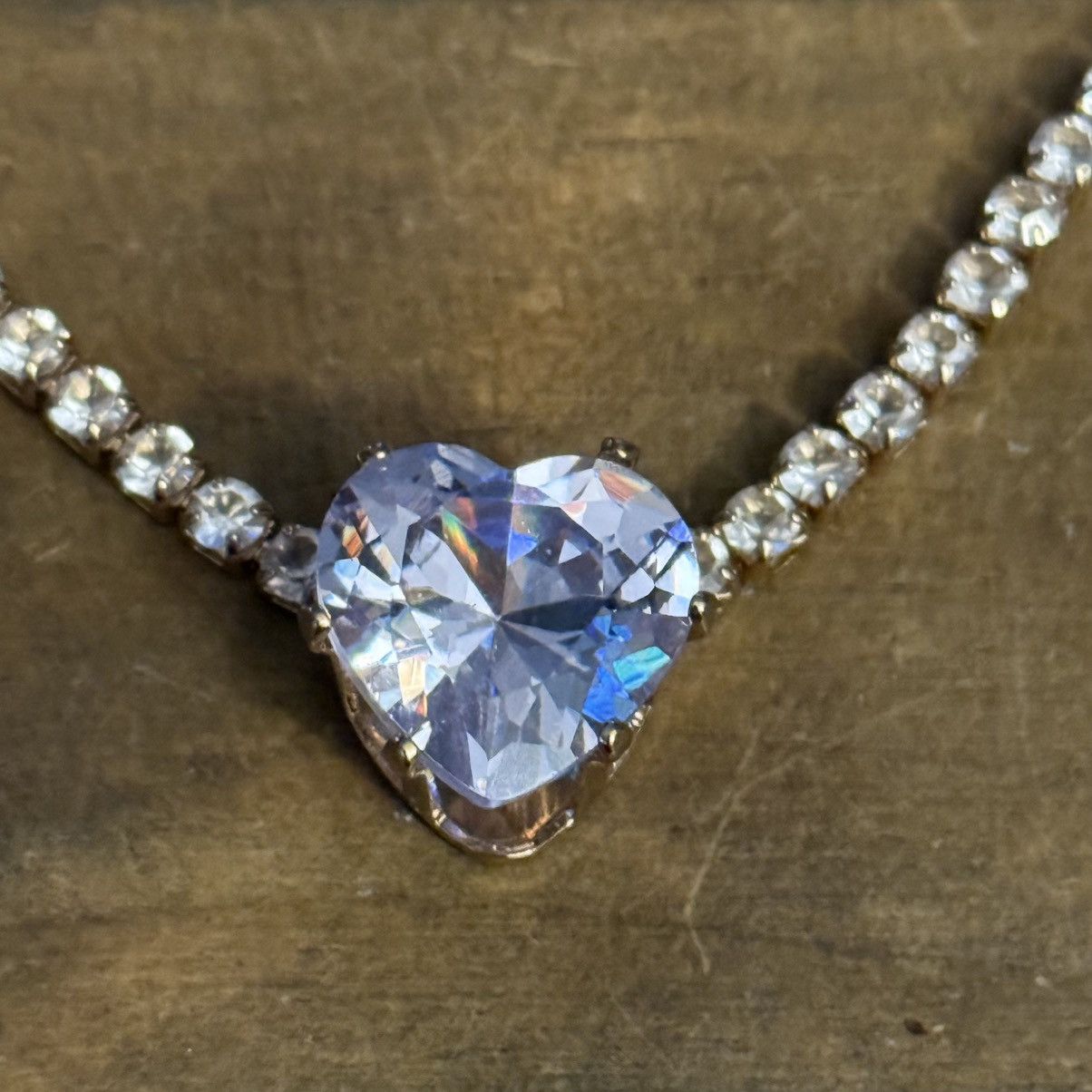 Other Gold tone clear rhinestone heart tennis necklace Size ONE SIZE - 4 Thumbnail