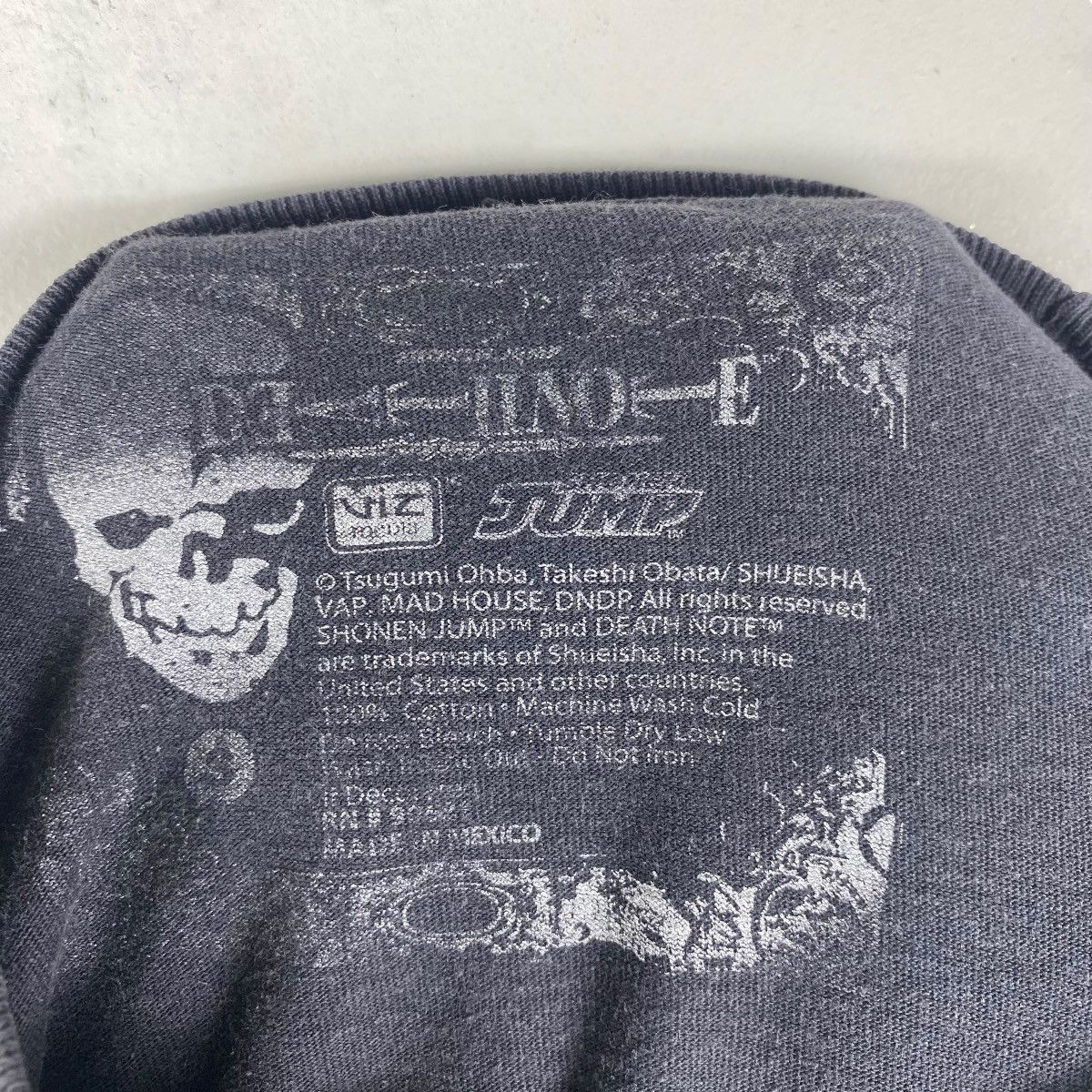 Anime Vintage 00's DEATH NOTE Anime Manga Graphic Tee Shirt Small Size US S / EU 44-46 / 1 - 6 Thumbnail