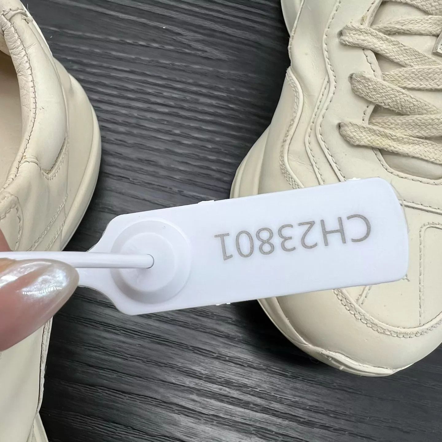 Gucci Gucci Rhyton Dad Shoes 36.5 Good Box Size US 6 / IT 36 - 9 Thumbnail