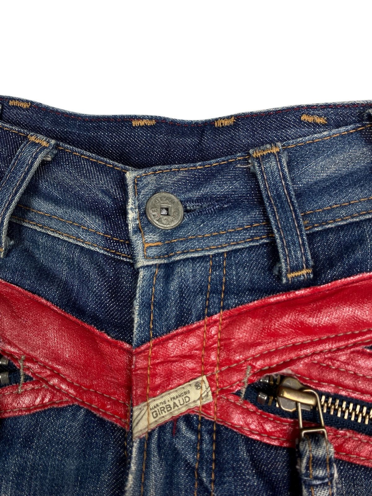 Marithe + Francois Girbaud Marithé François Girbaud Crossed Red Enamel Tape Denim Jeans Size US 30 / EU 46 - 5 Thumbnail