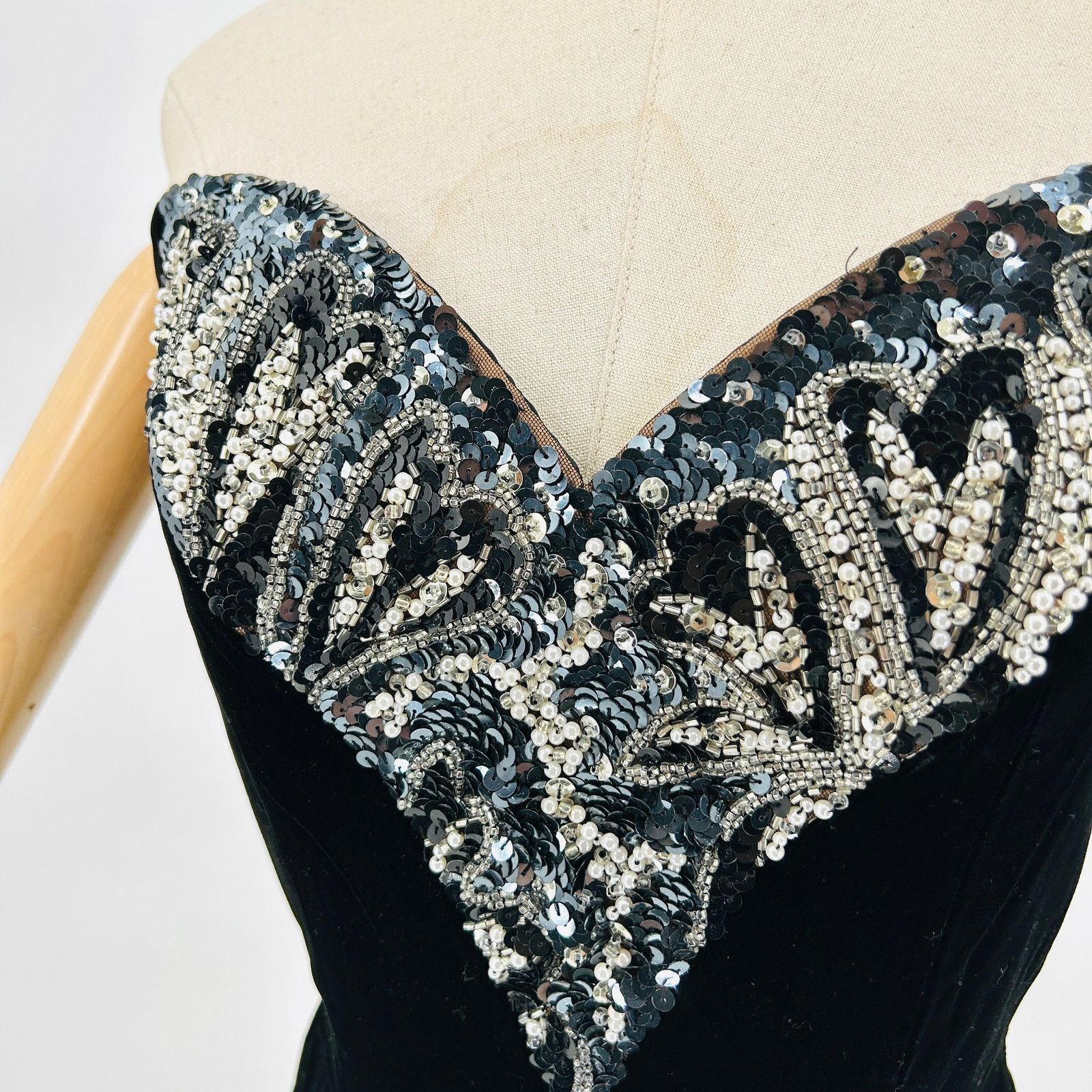 80s beaded dress Beaded and Sequined Dress Mix of 10
