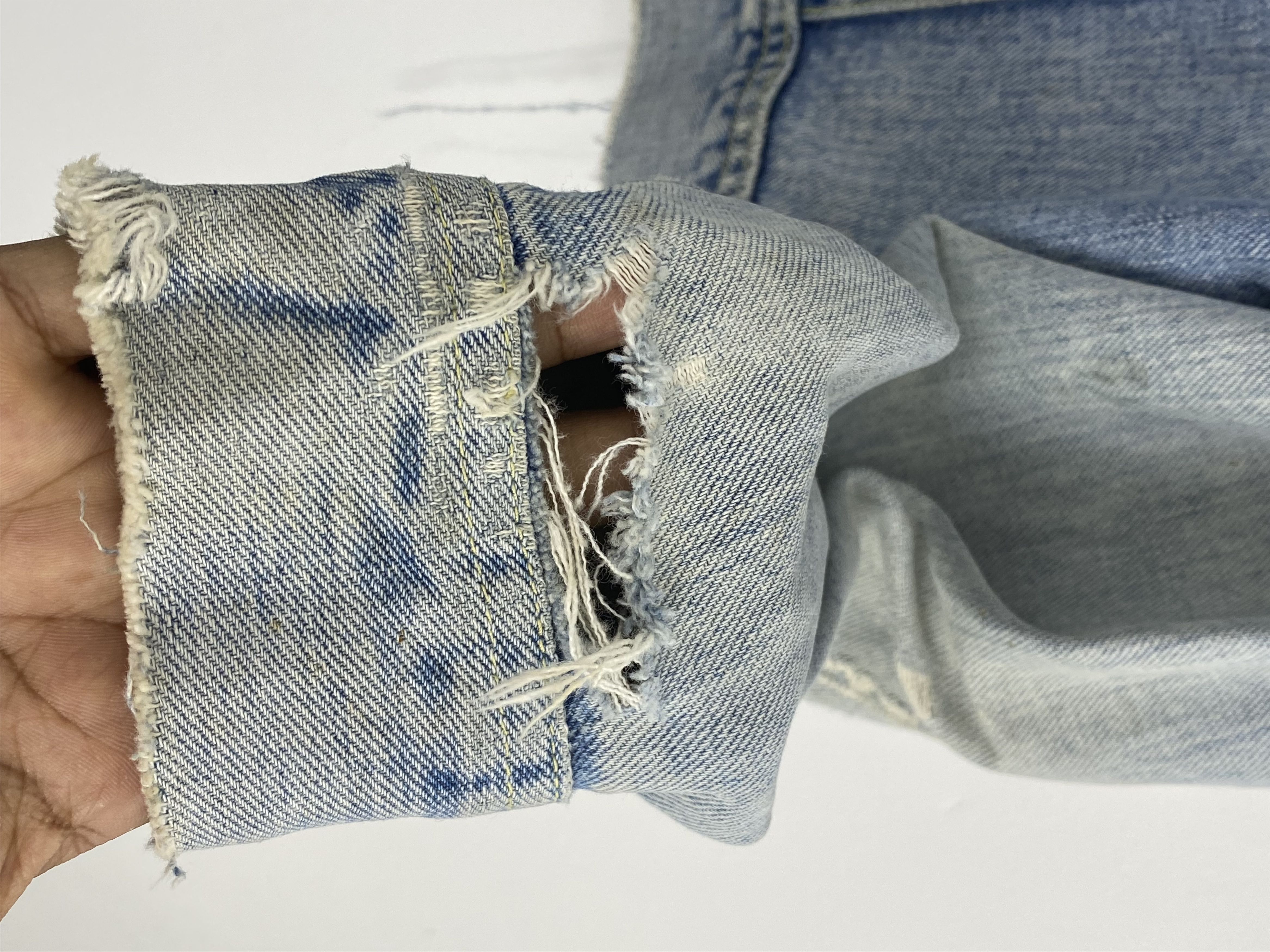 Lee Vintage 90s Lee Riders Ripped Button Up Denim Jacket MJ0004 Size US M / EU 48-50 / 2 - 11 Thumbnail