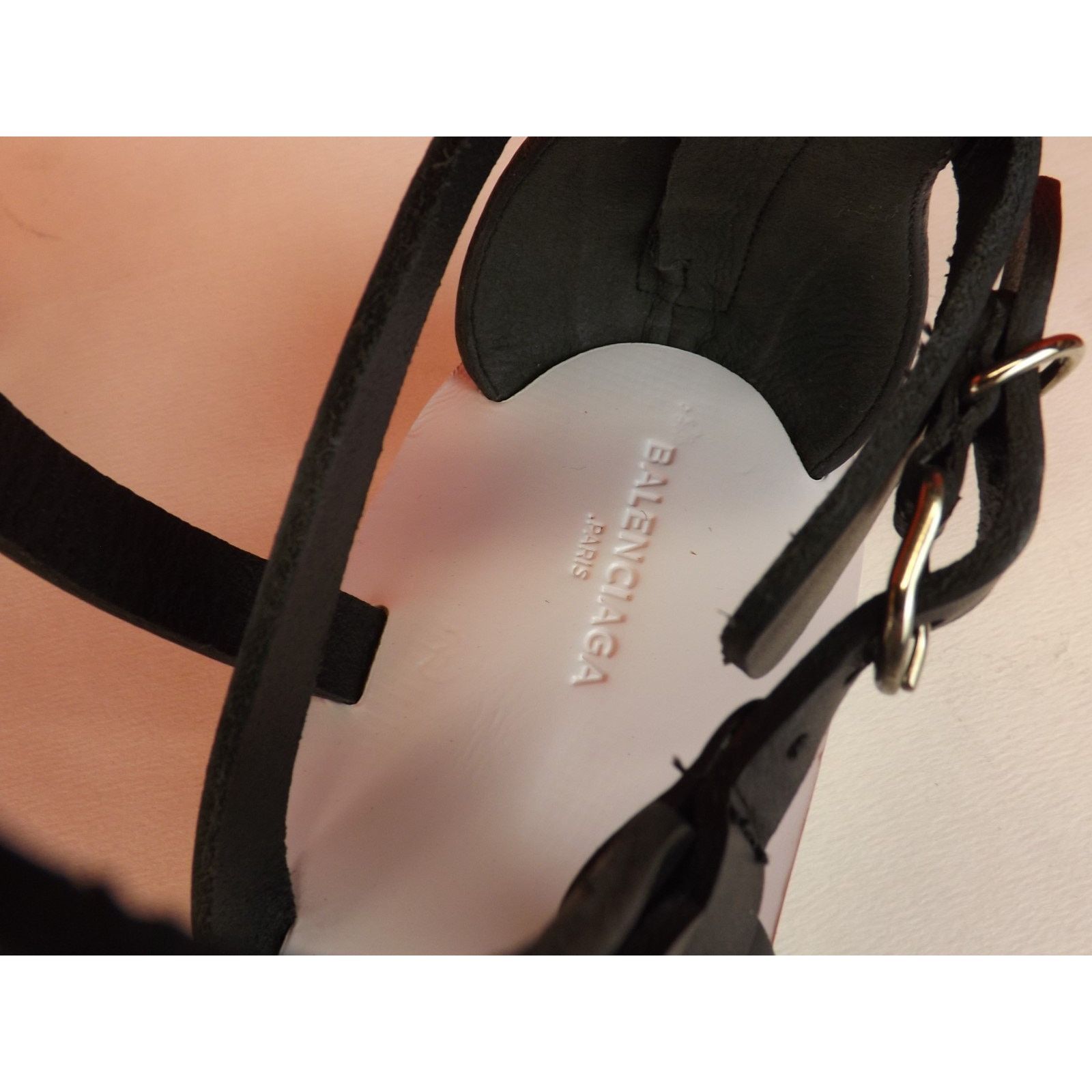 Balenciaga NEW BALENCIAGA BLACK LEATHER GLADIATOR TALL FLAT SANDALS 38 Size US 8 / IT 38 - 6 Thumbnail