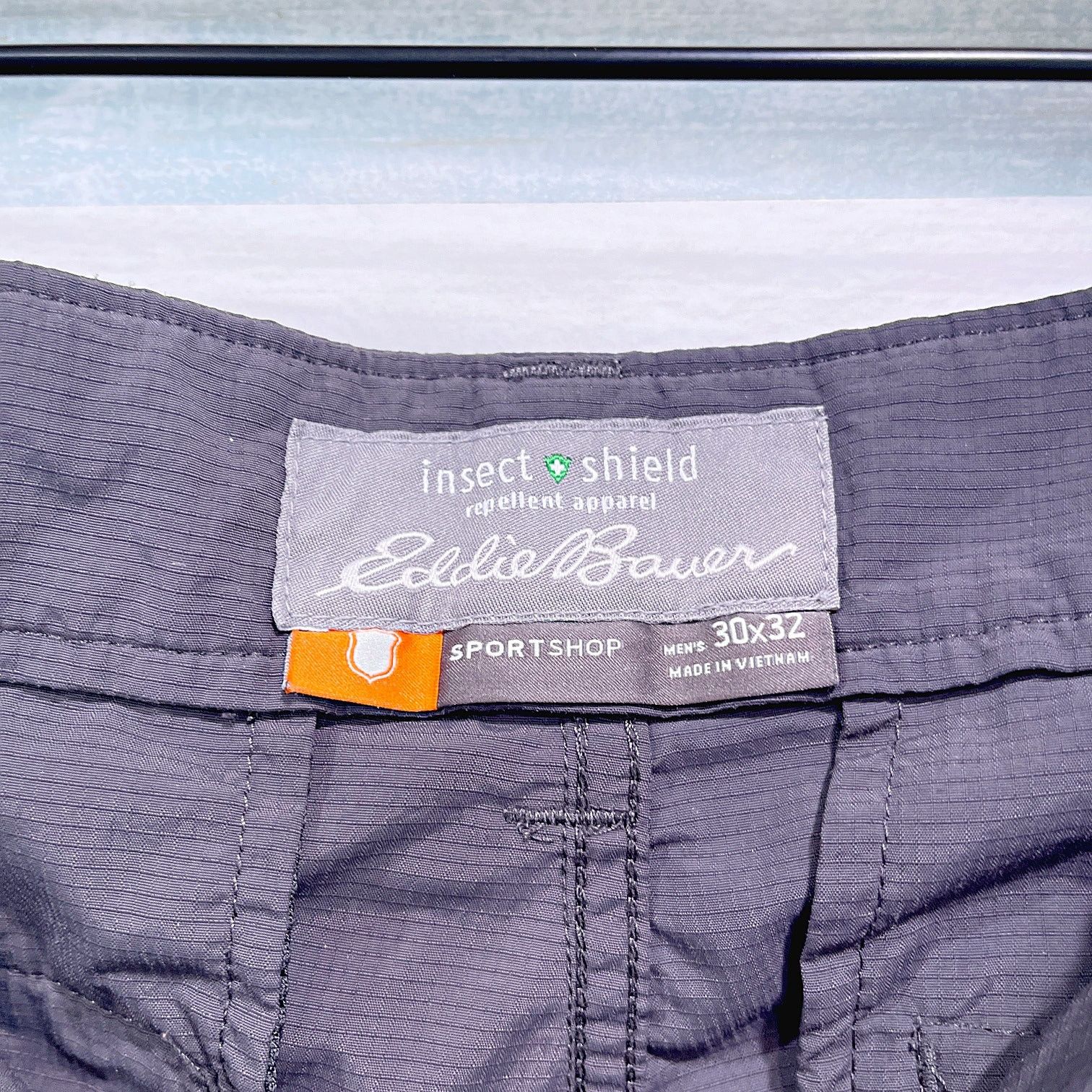 Eddie Bauer EDDIE BAUER Insect Shield Hiking Pants Gray Mens 30x32 Size US 30 / EU 46 - 6 Thumbnail
