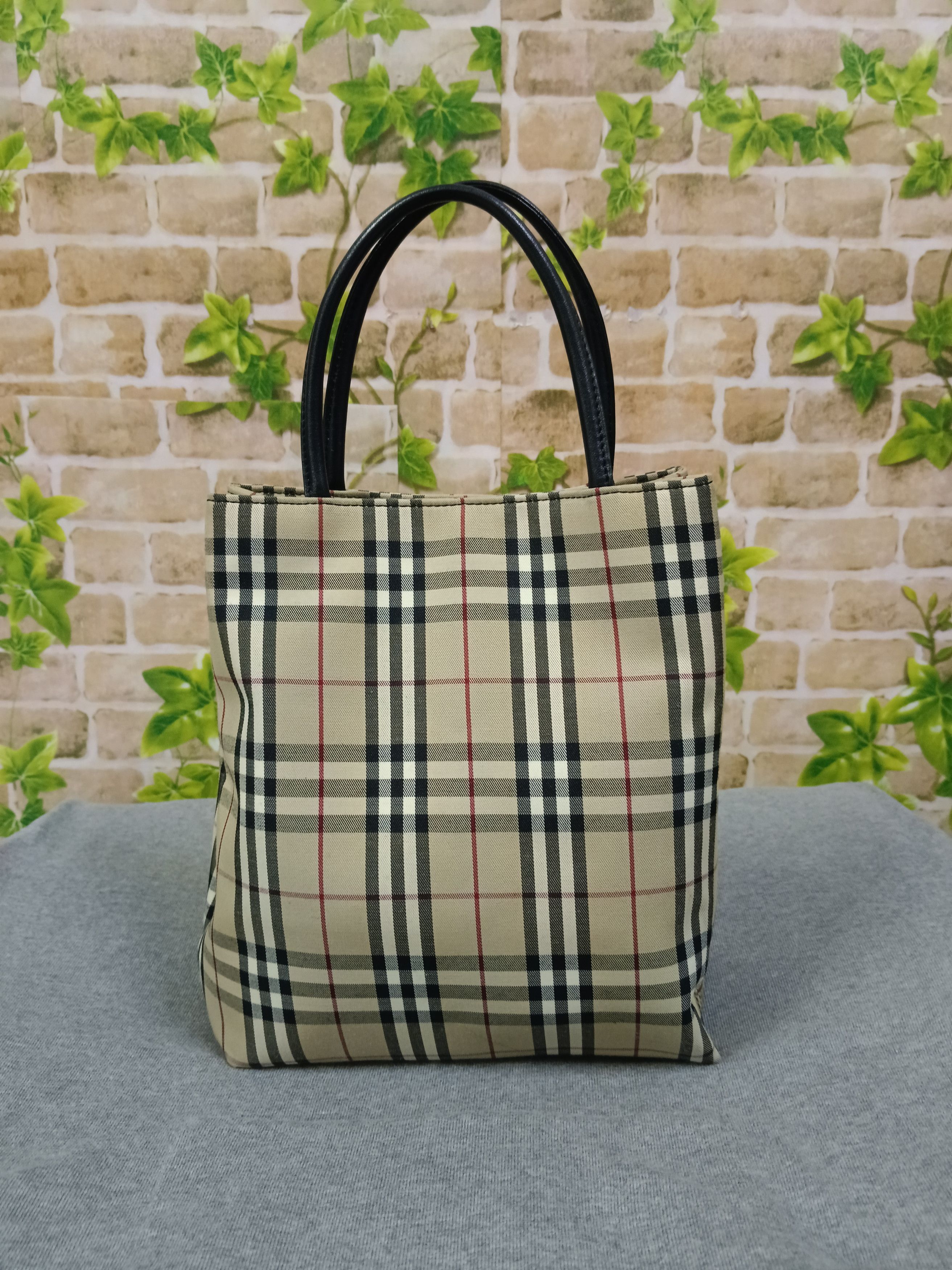 Burberry BURBERRY LONDON NOVA CHECK HANDLE BAG Size ONE SIZE - 2 Thumbnail