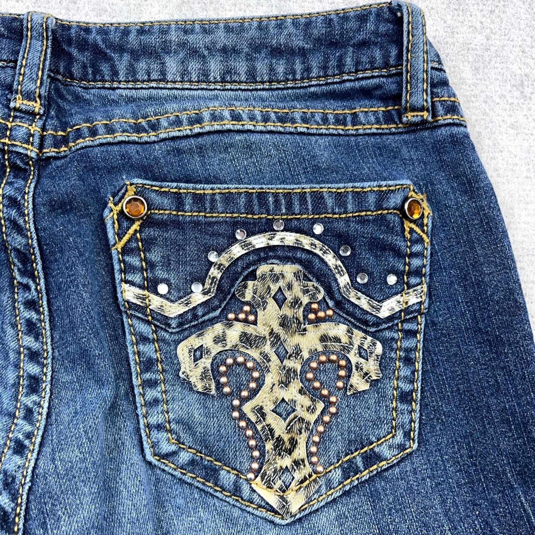 Wrangler Wrangler Rock 47 Jeans Women Bootcut 7/8 x 32 Low Rise Dark Wash Blue Denim Stretch Regular 5-Pocket Size 30" / US 8 / IT 44 - 6 Thumbnail