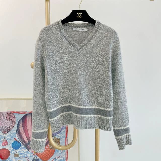 Dior Dior Gray logo embroidered knitted sweater Size XXS / US 00 / IT 34 - 1 Thumbnail