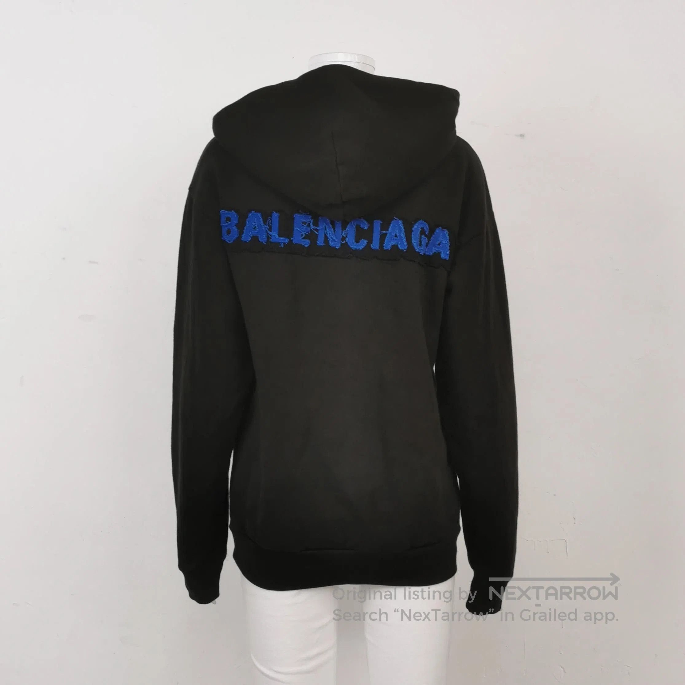 Balenciaga Balenciaga Size S Cotton Logo Hoodie. Size S / US 4 / IT 40 - 1 Thumbnail