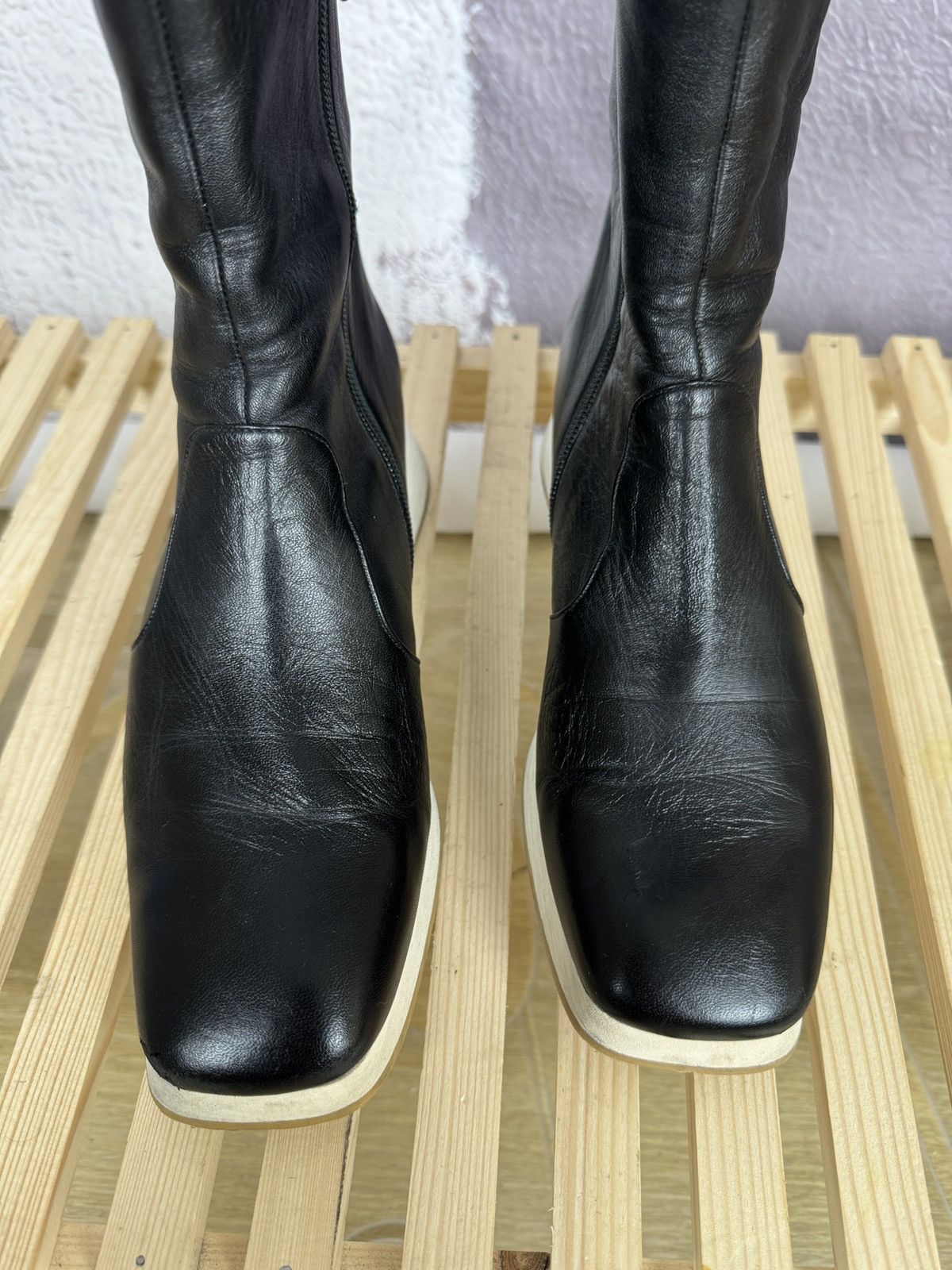 Designer Chie Mihara black leather ankle boots Size US 10 / IT 40 - 7 Thumbnail