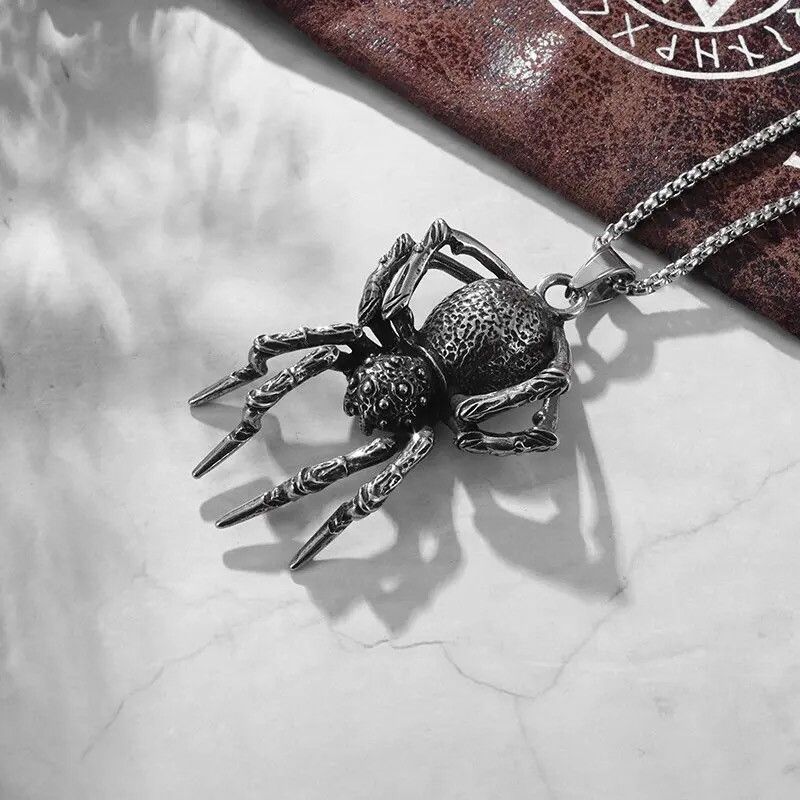 Vintage Vintage Spider Chain Pendant Necklace Size ONE SIZE - 4 Thumbnail